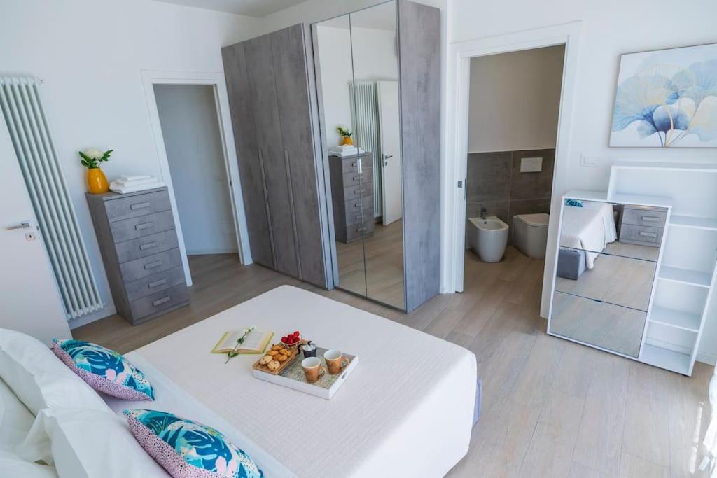 Rossini Home Pesaro Vicino Al Teatro Rossini By Yohome Εξωτερικό φωτογραφία